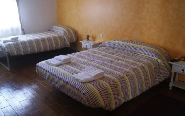Fonda Domingo