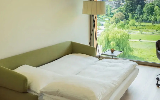 Seaside Lodge
