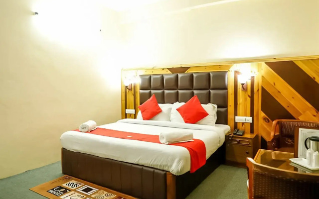 OYO 12425 Neha Palace