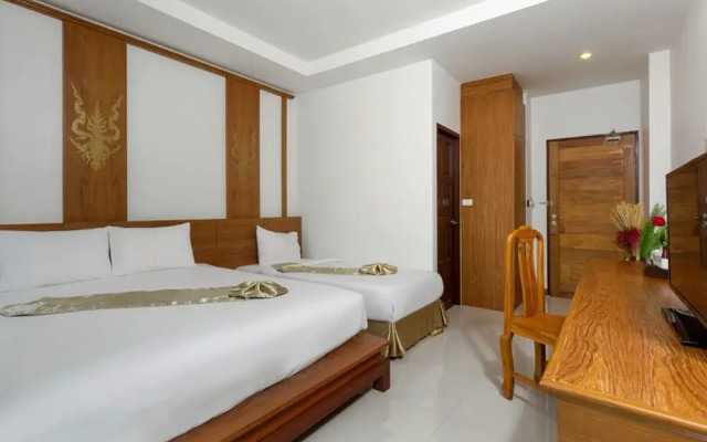 Sea Star Patong Hotel
