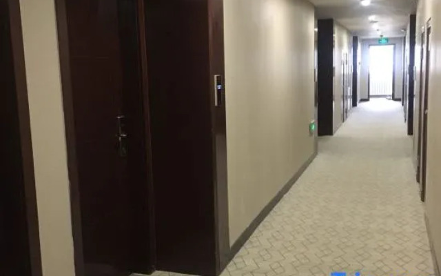 Urumqi Gansu Building Business Hotel