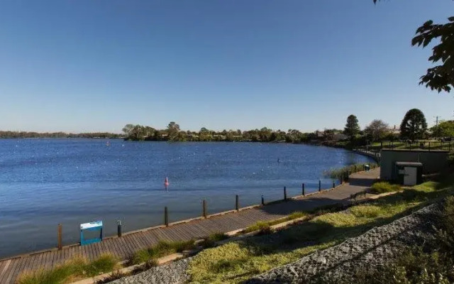 Nagambie Waterfront Motel