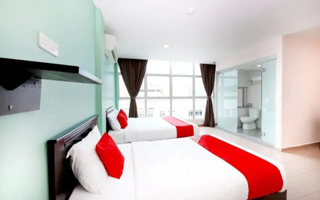 OYO 816 Hotel De Kiara