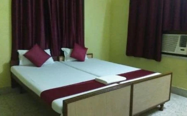 Sayantika Guest House