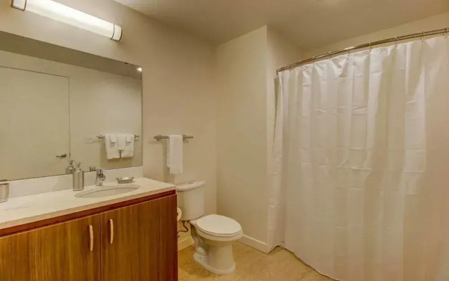 Apartment in Portland's Cultural Dist.