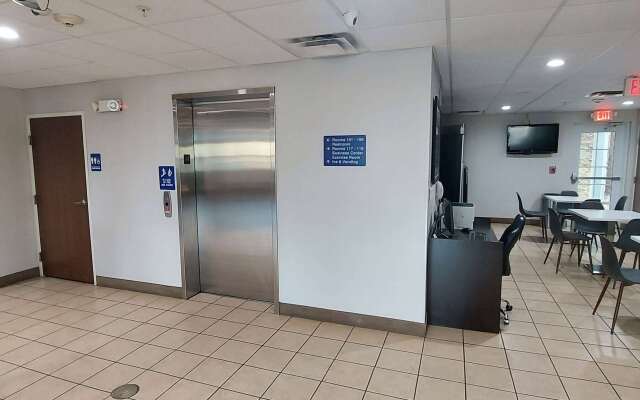 Microtel Inn & Suites by Wyndham Hoover/Birmingham