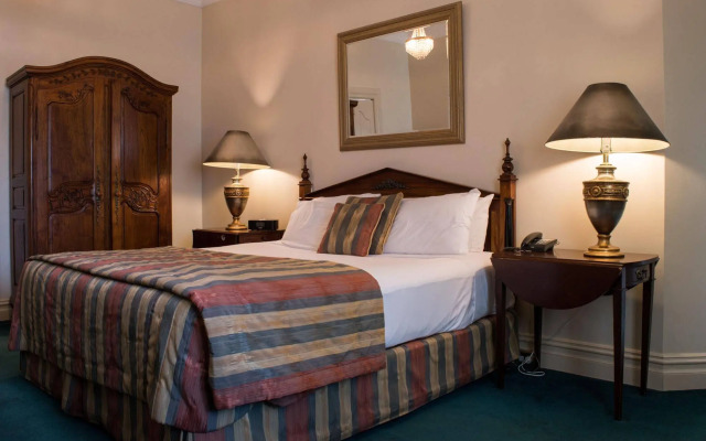 Manor Boutique Hotel