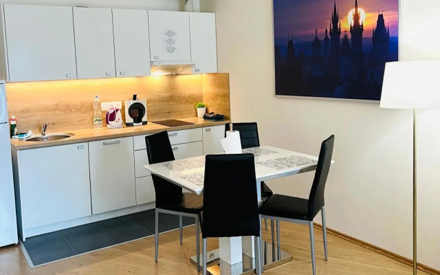 Maria Apartments - Free Parking