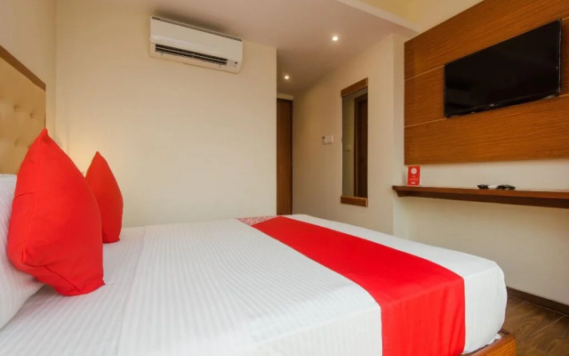 Hotel Aromas by OYO Rooms