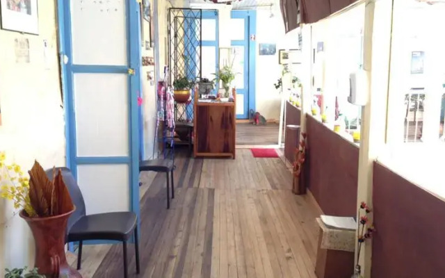 Hostal Azuaya