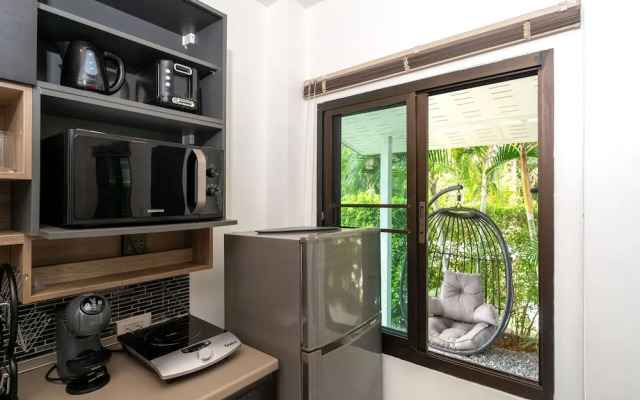 NaiHarn Private Oxavia Garden Bungalows