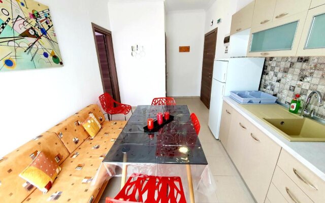 COZY & COOL Apartment N2 30m from sea