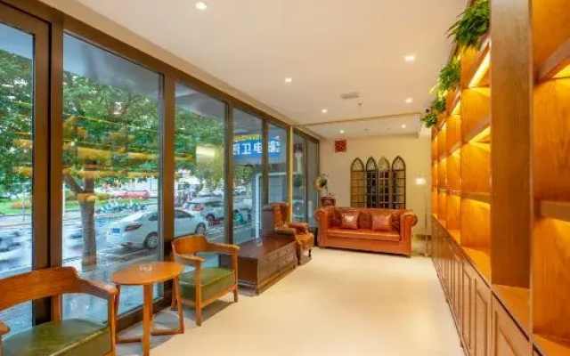 James Joyce Coffetel (Shijiazhuang Luquan Xiangyang Street)