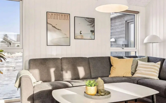 5 Star Holiday Home in Norre Nebel