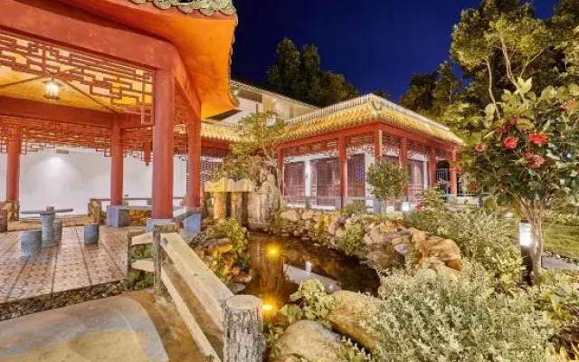 Guiyuan Homestay (Zhaoqing Qixingyan Xinghu Scenic Area Branch)