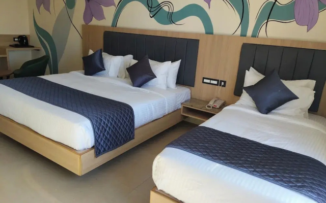 Hotel Tamizh Grand