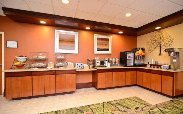 Fairfield Inn Suites by Marriott Cherokee