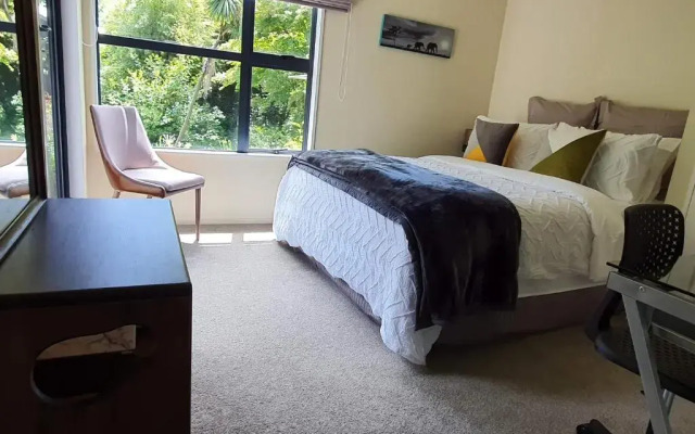 Christchurch Airport House