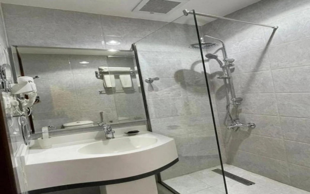 Carawan Al Khaleej Hotel Riyadh