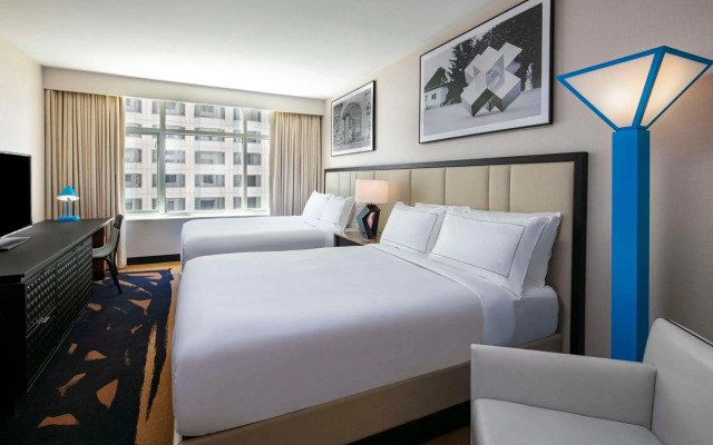 theWit Chicago, a Hilton Hotel