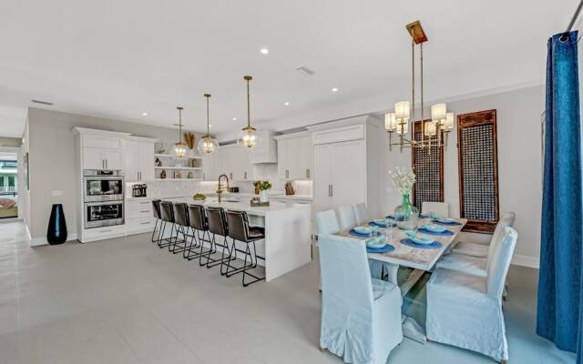 Endless Summer in Sarasota