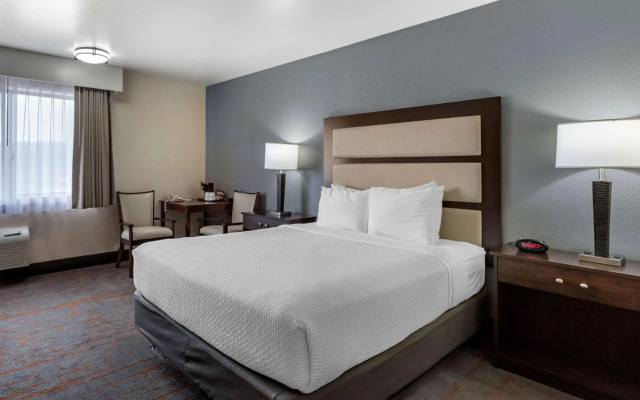 Best Western Sunridge Inn & Conference Center