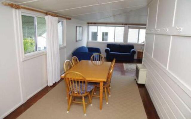 Almare, 7 Gowing Street