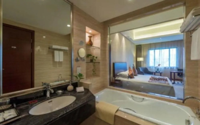 Haiwaihai Baina Hotel