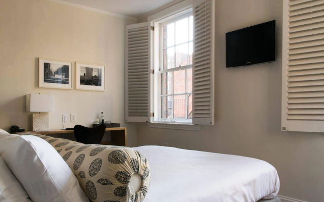 Beacon Hill Hotel