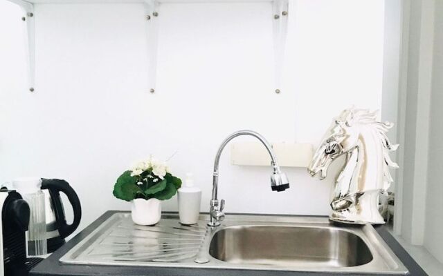 Bangkok Pearl Ekkamai