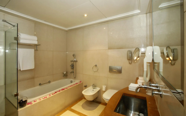 Crowne Plaza Hotel Beirut by IHG