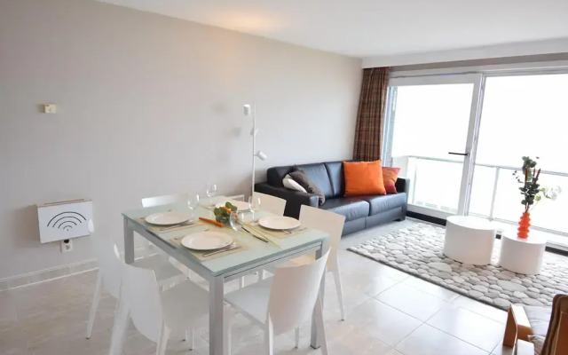 Coastal Apartment in Middelkerke Steps From the Sea