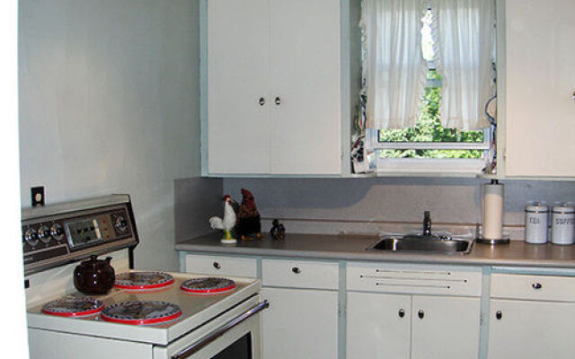 Agincourt Manor B&B Suites
