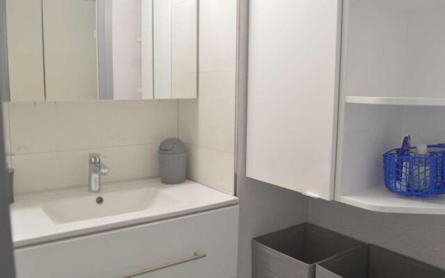 Appartement Fréjus, 1 pièce, 4 personnes - FR-1-226A-345