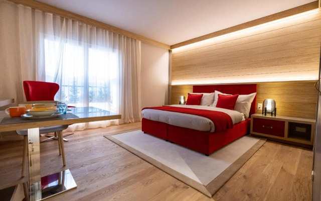 Los Lorentes Apartments