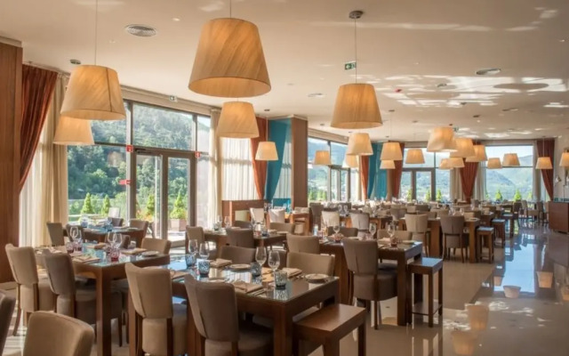 Отель Vila Galé Serra da Estrela