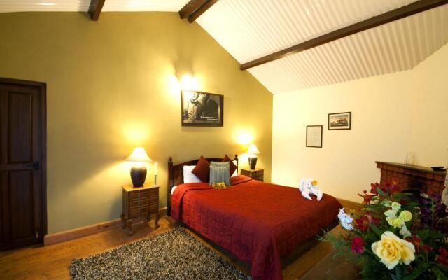 Sherlock Homes  A Heritage Theme Hotel