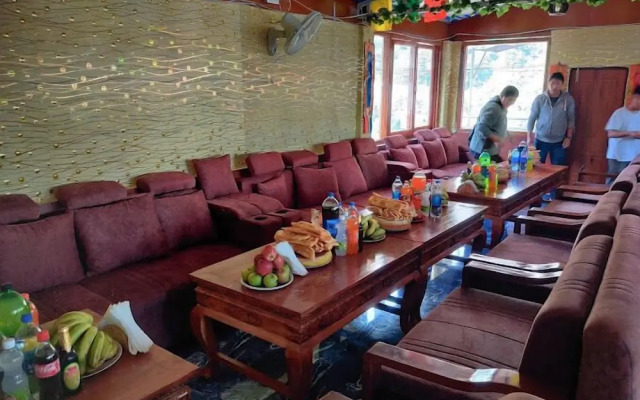 Hotel Akash