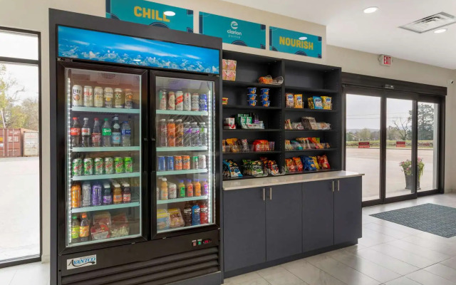 Clarion Pointe Kimball