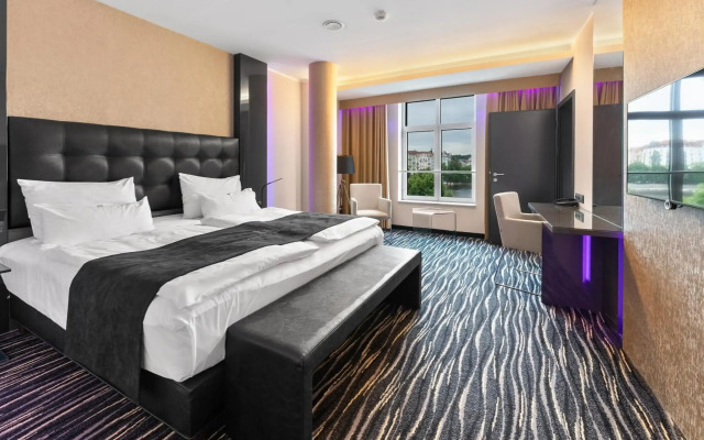 Dancing House – Tančící dům hotel