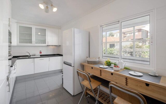 Duplex With sea and Mountain Views, Casa do Castelo