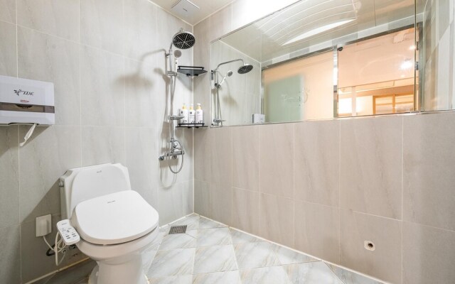 Jeongeup Jjakkkung Self Check-in Motel