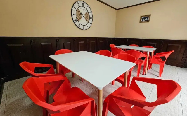 Hostel La Cali Inn