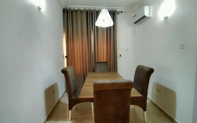 221 Apartments