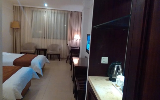 Wuzhishan Huajue Business Hotel