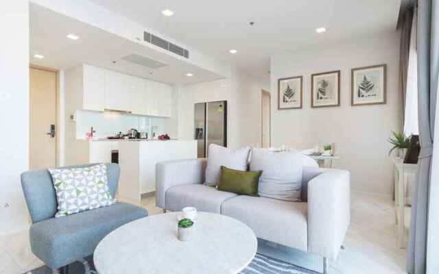 Hyde Sukhumvit 11 By Favstay