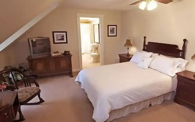 DesBarres Manor Inn