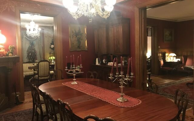The Gables Bed and Breakfast Philadelphia