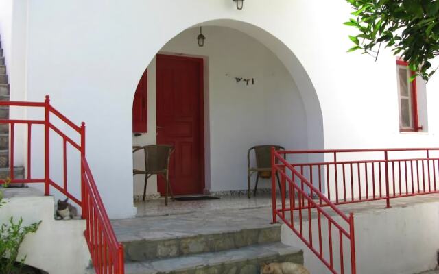 Anna Rooms & Studios