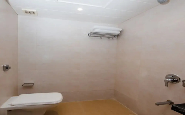OYO 16469 Pramukh Hotels